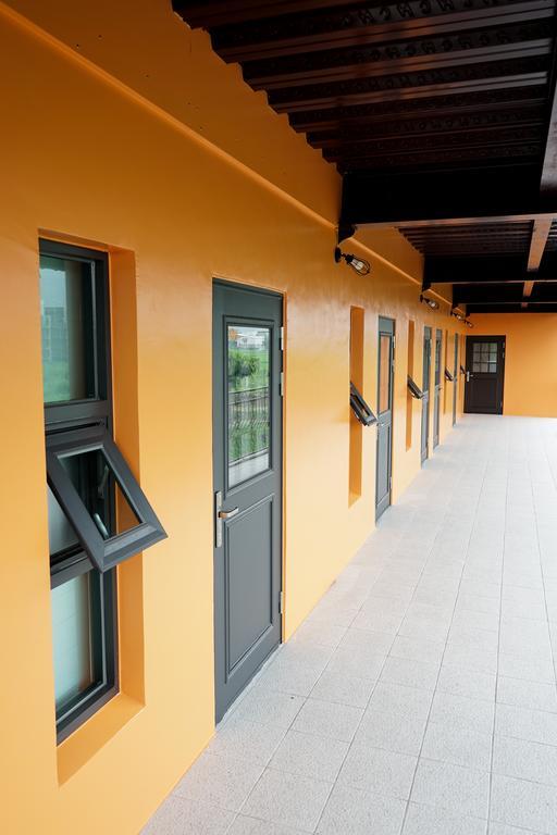 Artisan Hostel Toucheng Exteriör bild